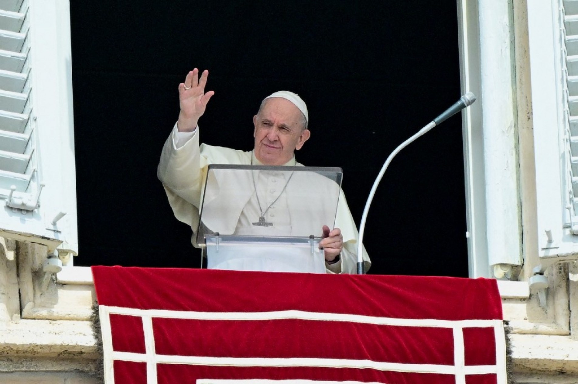 Papa Francisco apela pelo fim da guerra na Ucrânia