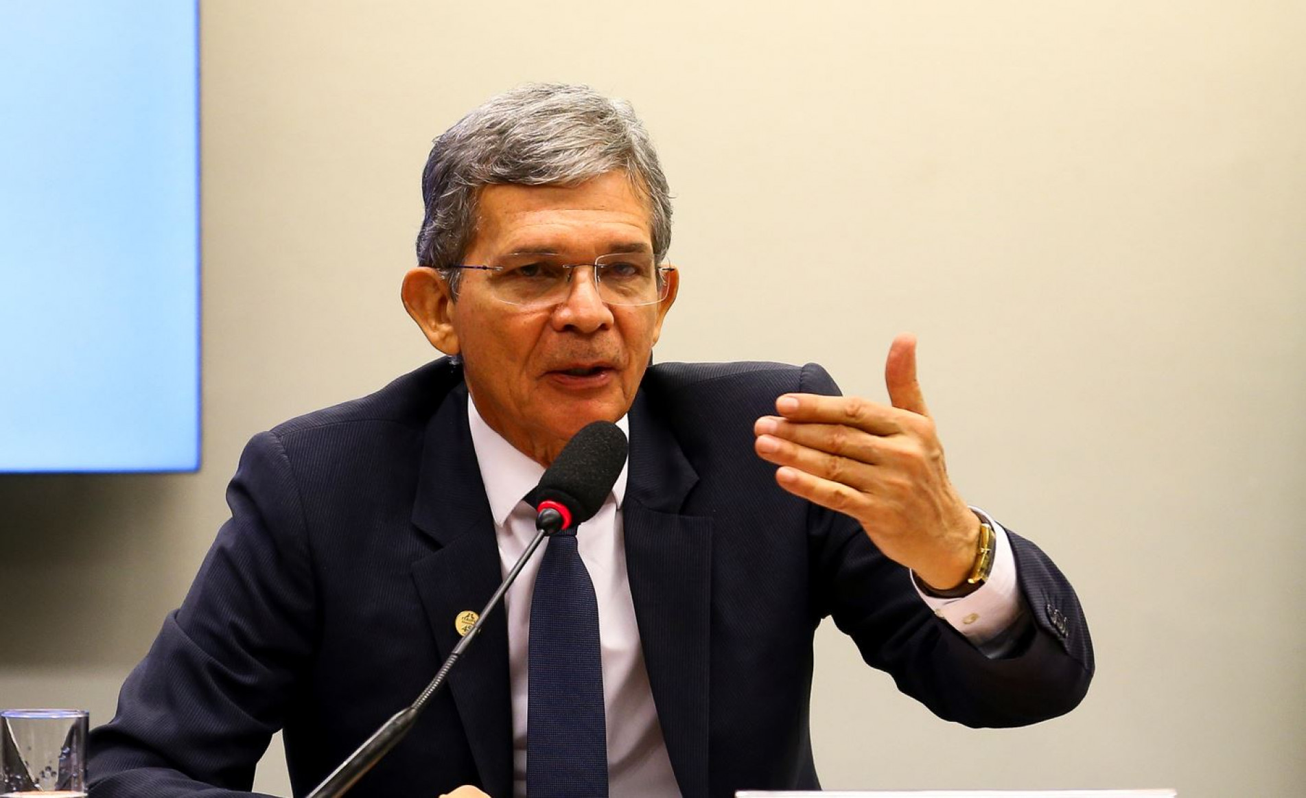 Luna &eacute; o terceiro a presidir a estatal no atual governo.