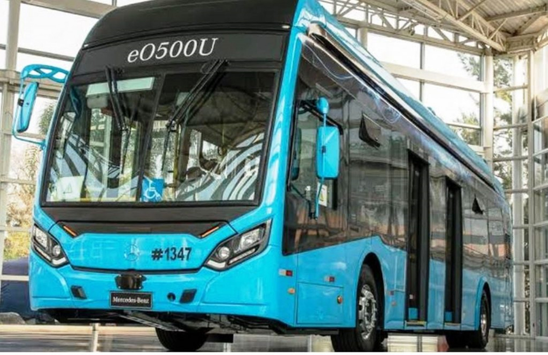 Objetivo é disponibilizar 10 veículos elétricos em parceria com a City Transportes.