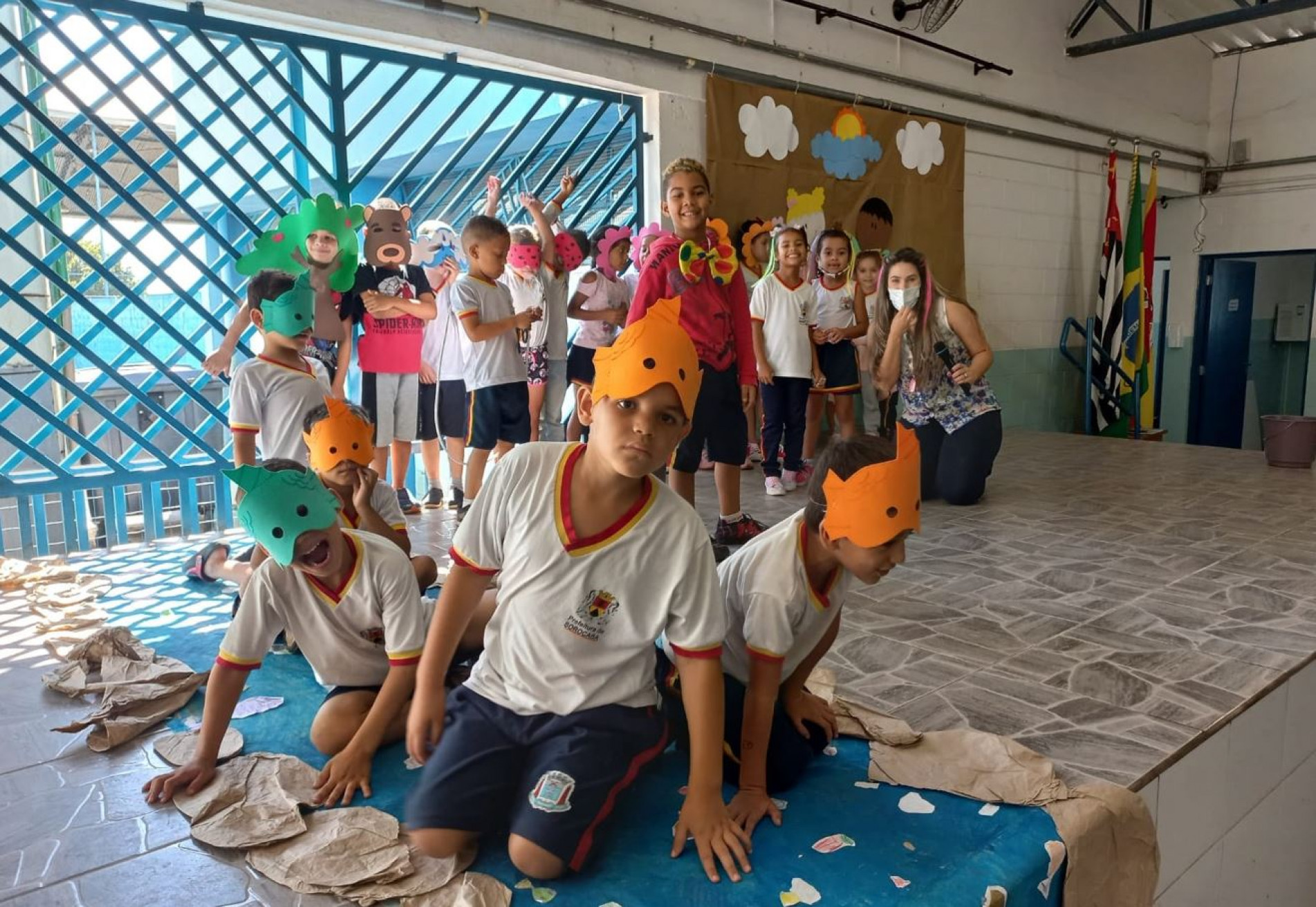 Crianças da EM Prof. Walter Carretero apresentaram um teatro sobre o tema.