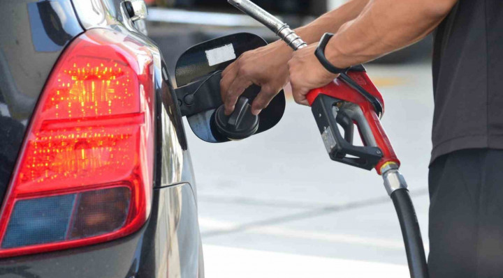 A gasolina foi o item que mais puxou o IPCA para cima em março, com alta de 6,95%