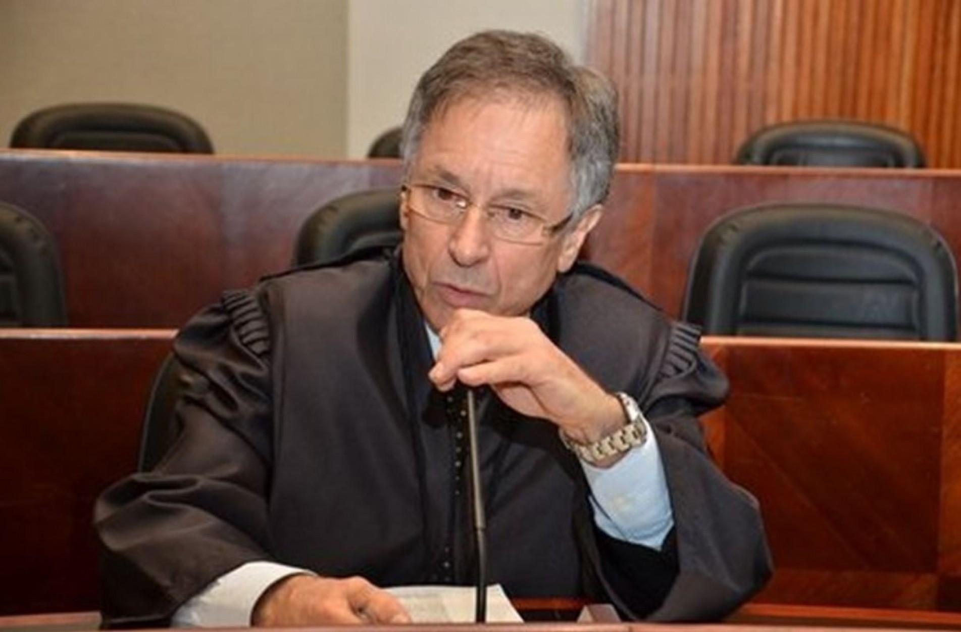Carlos Roberto Lofego Caníbal.