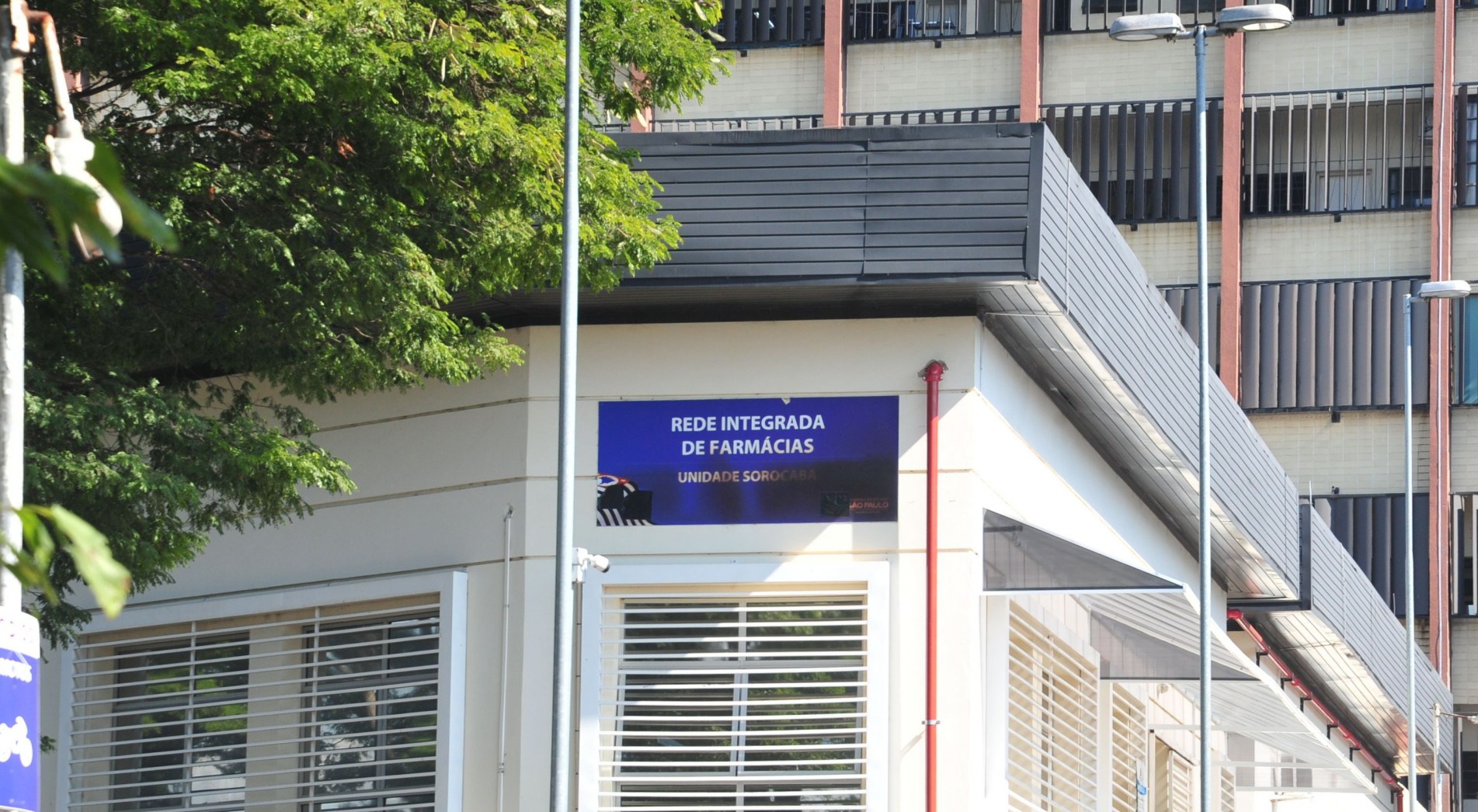 Interessados acabam indo em vão até a farmácia no CHS.