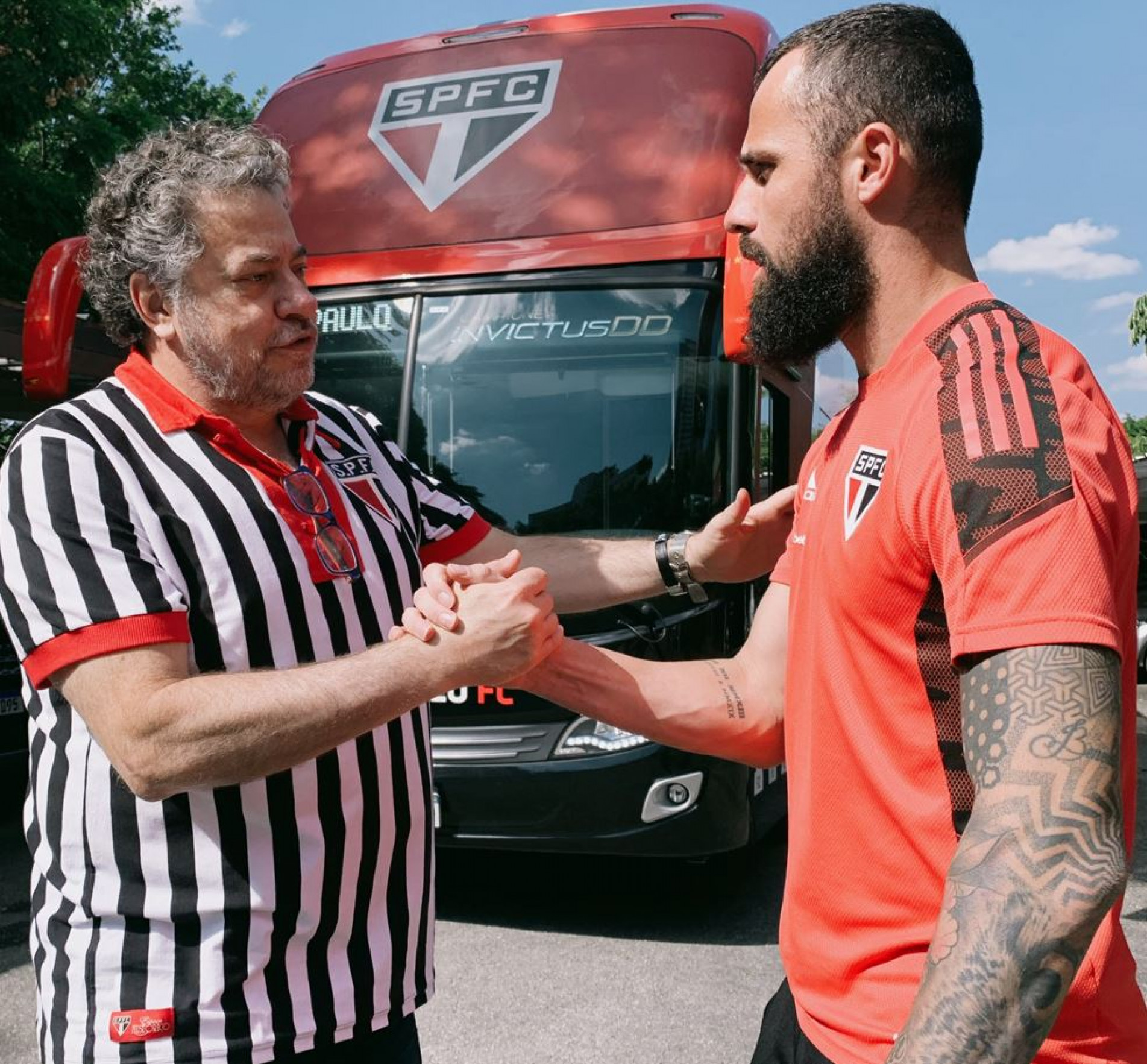 Alguns titulares viajaram, como Jandrei, mas não é certo que atuem.