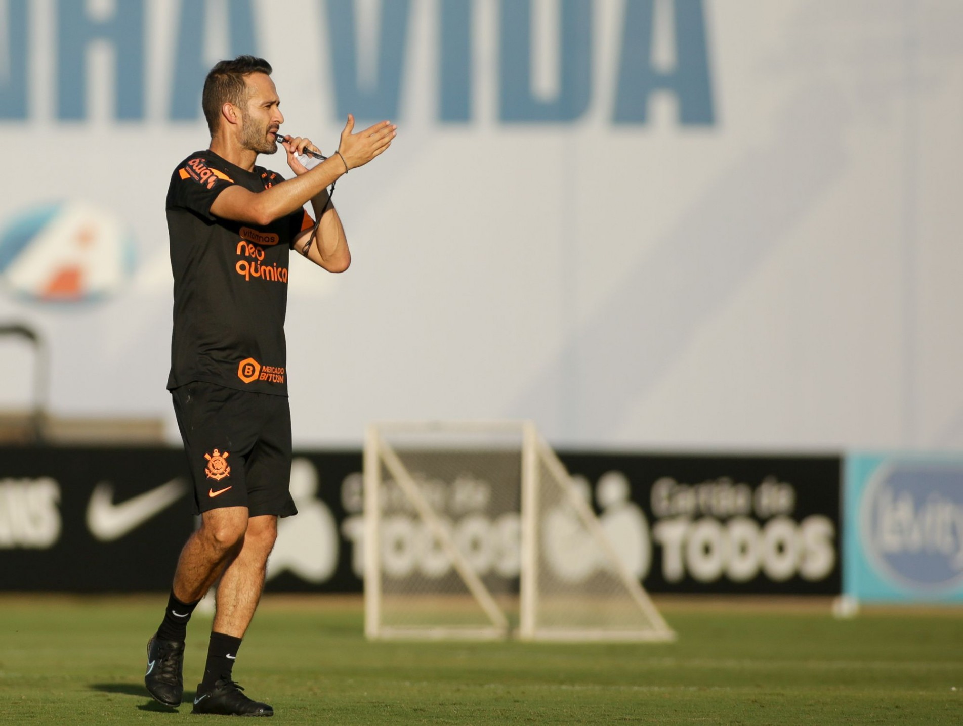 Filipe Almeida substitui Vítor Pereira mais uma vez.
