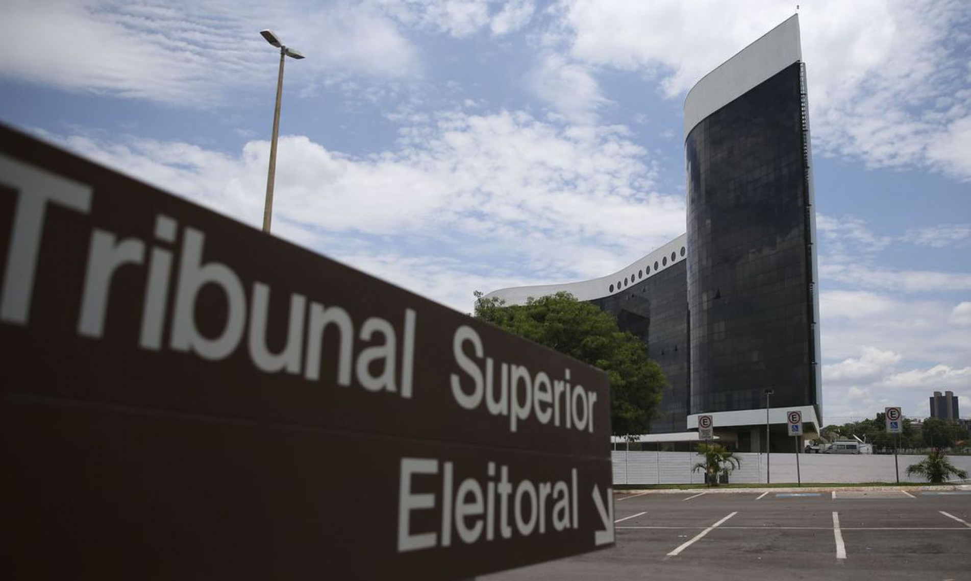 TSE fecha cadastro e comemora alistamento alto para as Elei&ccedil;&otilde;es 2022    