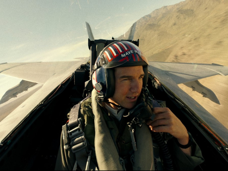Top Gun e comédia nacional são destaques nos cinemas