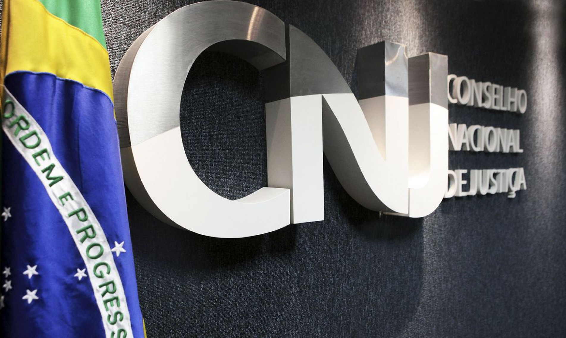  Conselho Nacional de Justi..a (CNJ)
    