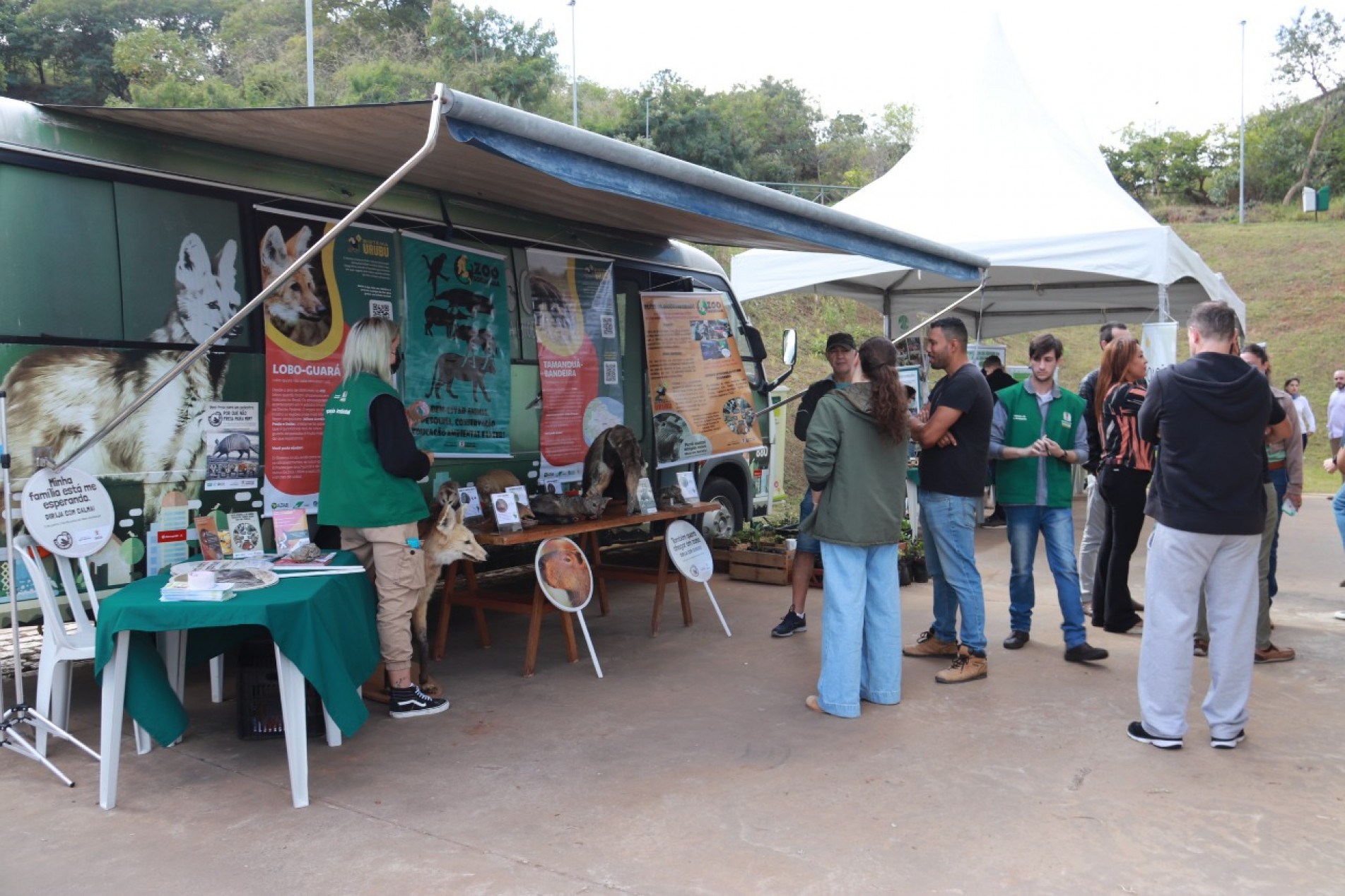 Feira foi realizada ontem no Jardim Botânico Irmãos Villas-Bôas.