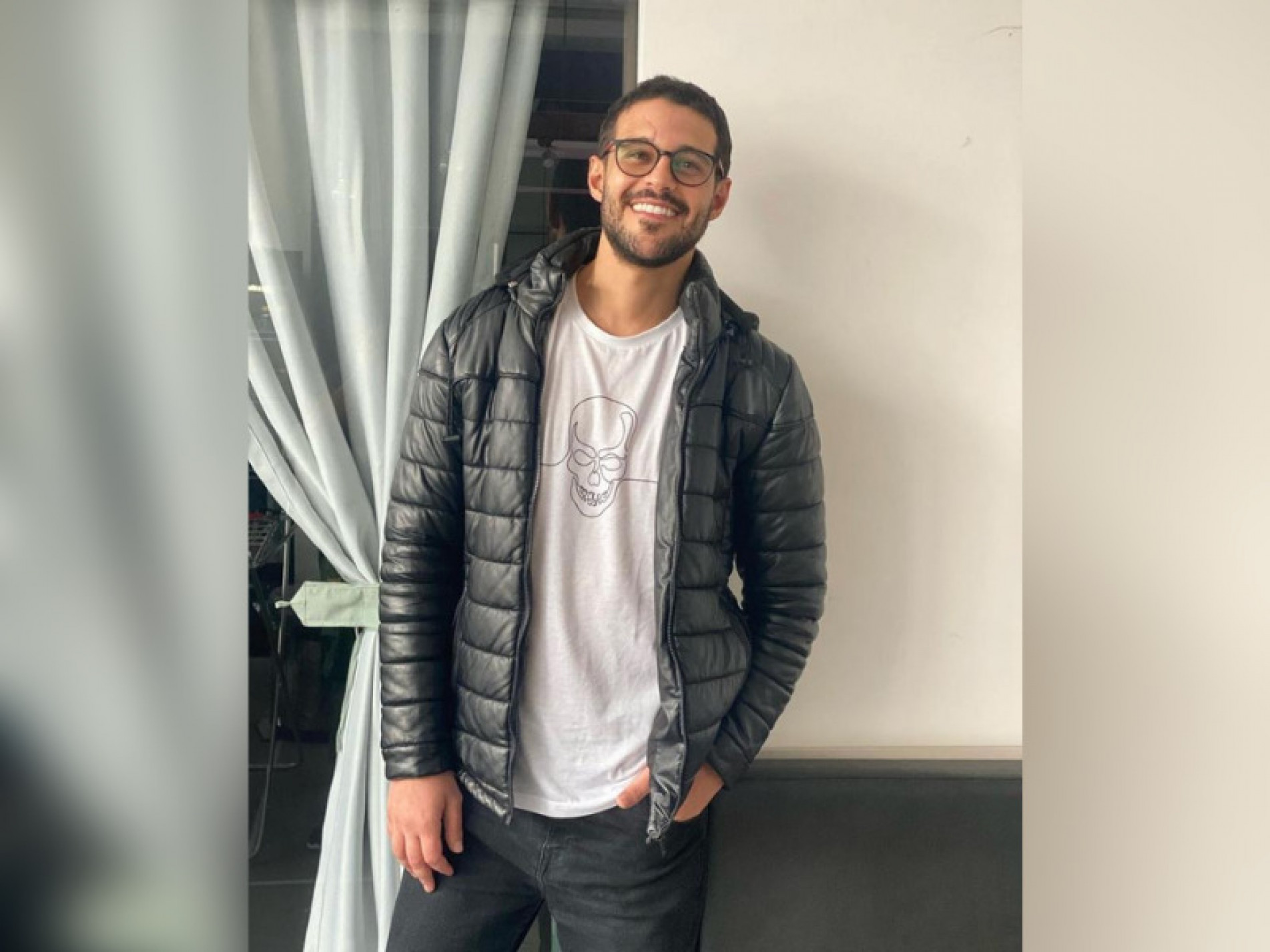 Rodrigo Mussi se recupera de acidente de carro.