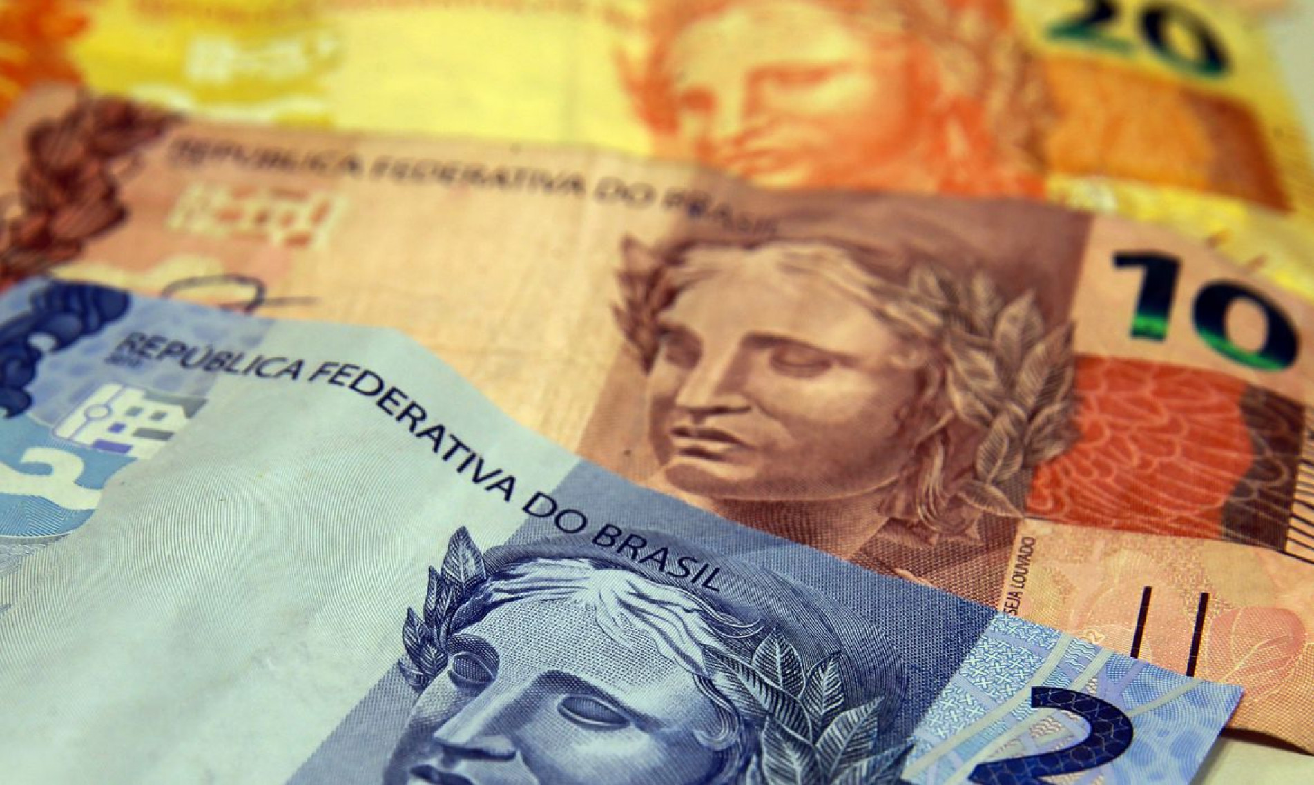 Auxílio Brasil de R$ 600 começa a ser pago em agosto