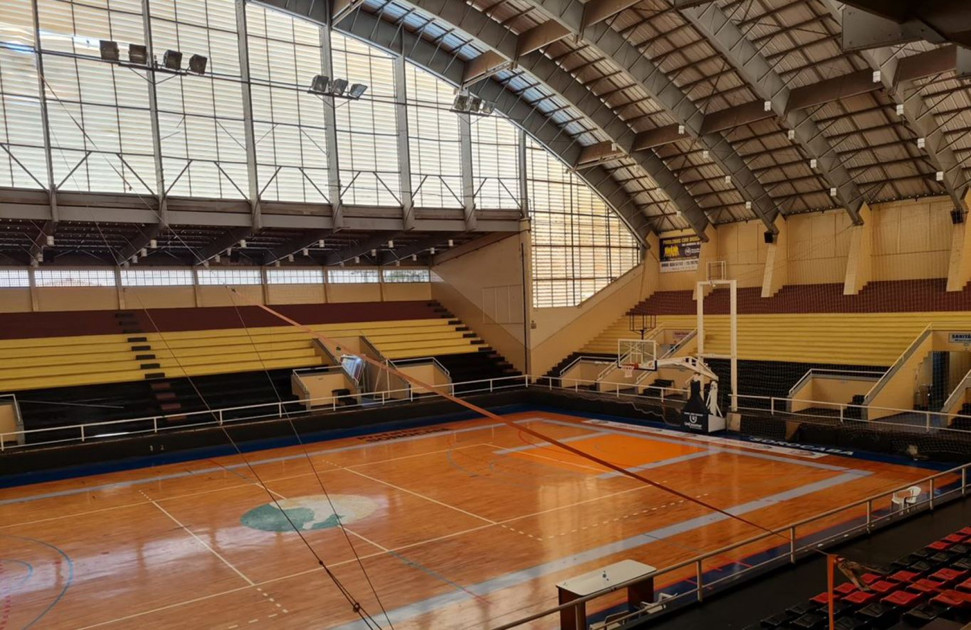 Gin&aacute;sio Municipal foi um dos locais rejeitados