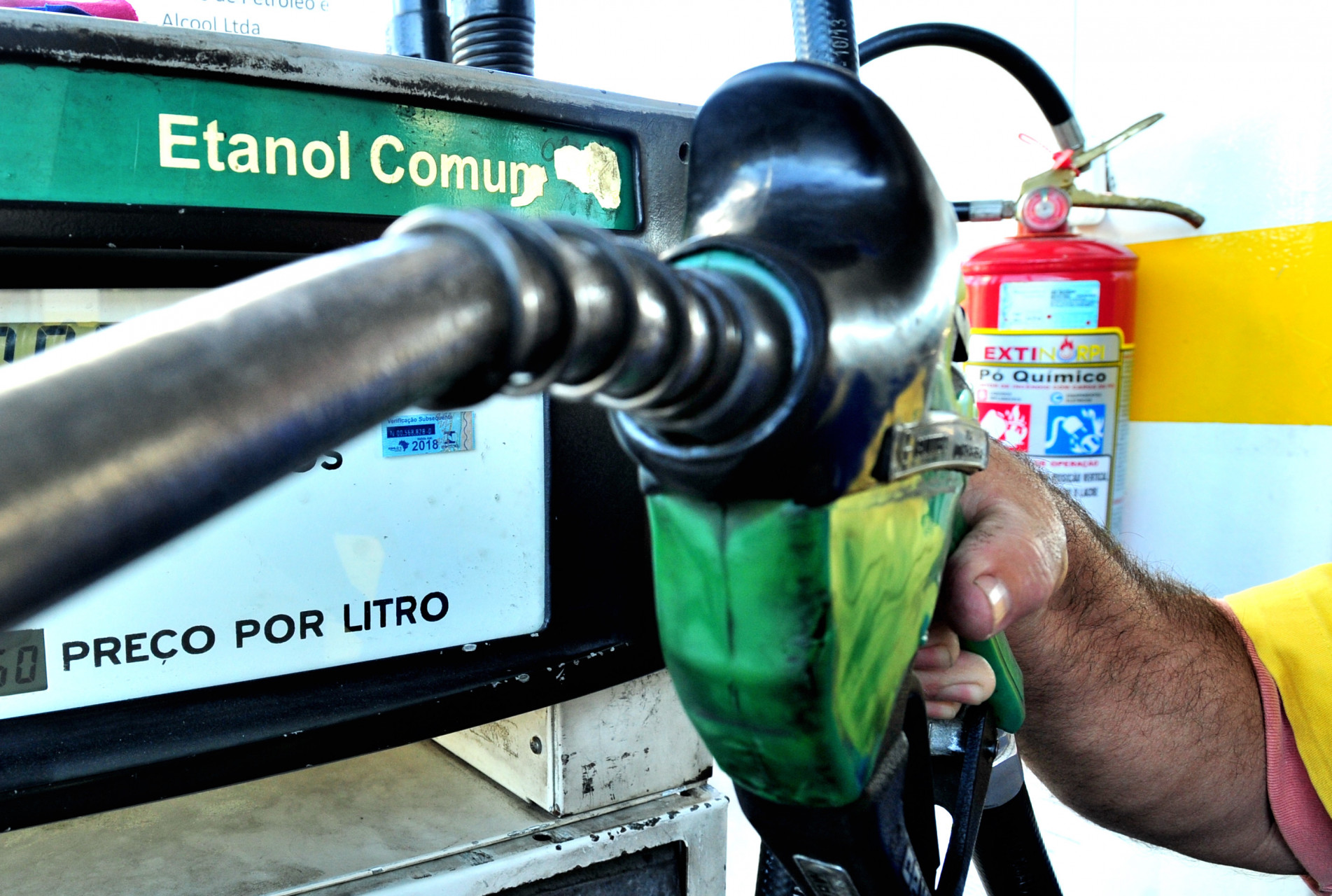 Nos postos pesquisados pela ANP, o preço médio do etanol recuou 0,75%