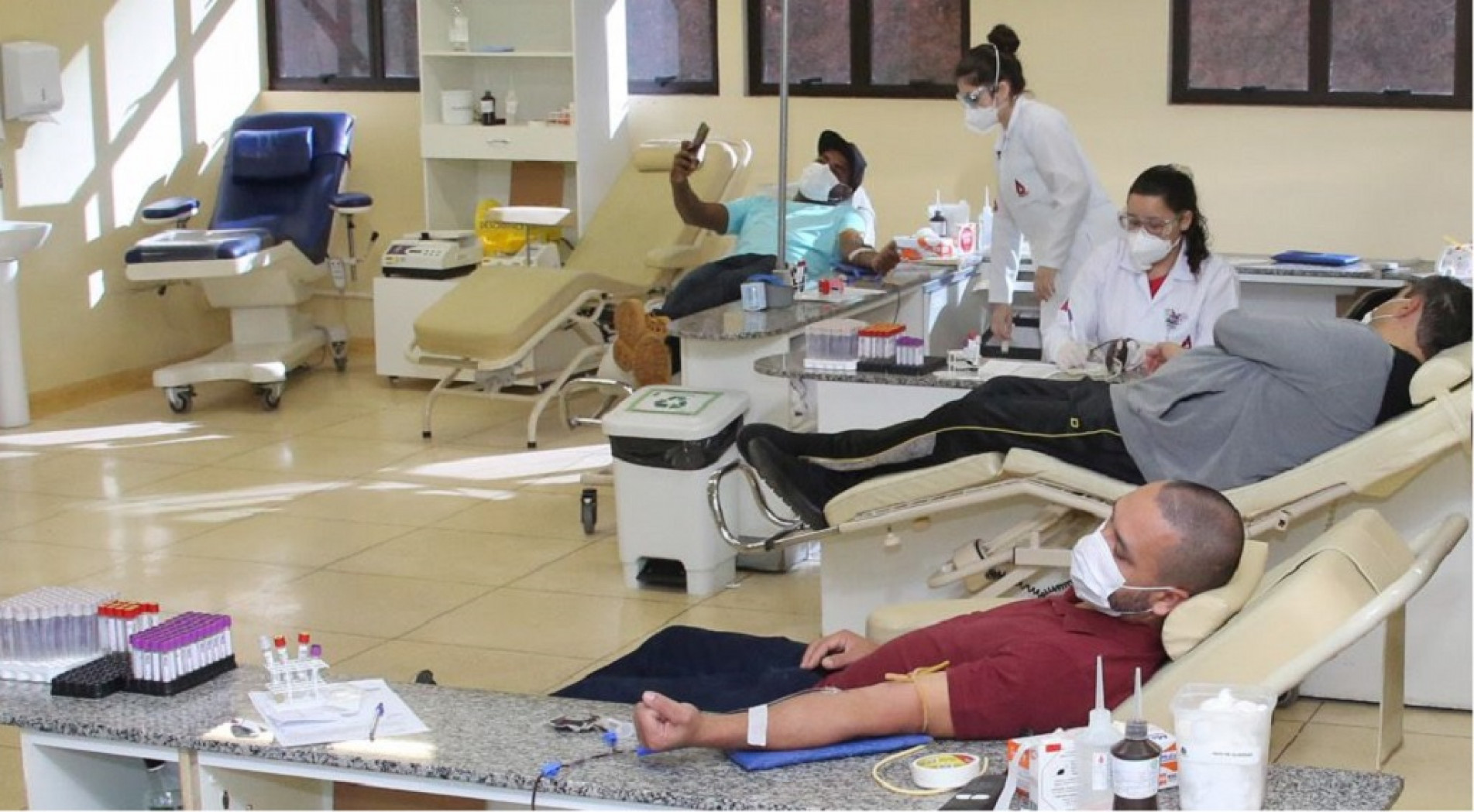 A iniciativa teve como objetivo promover o Dia Mundial do Doador de Sangue, celebrado em 14 de junho