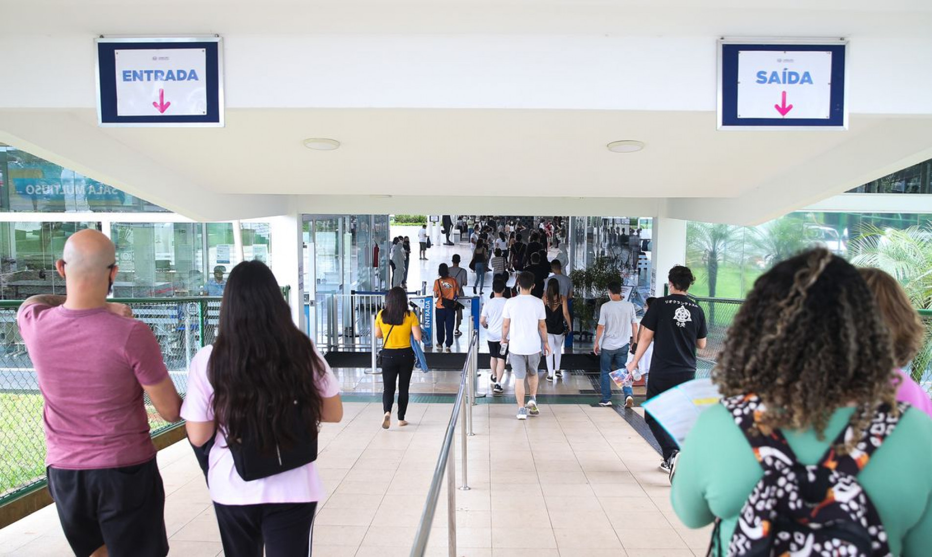  Participantes do Exame Nacional do Ensino M..dio (Enem) 2021 fazem, neste domingo (28), segundo dia de avalia....o, provas de matem..tica e de ci..ncia da natureza.
    