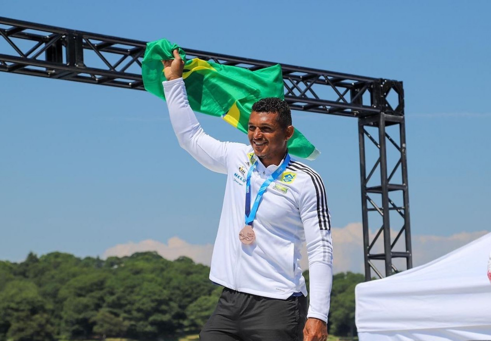 Com o ouro na velocidade, o brasileiro soma a 13ª medalha