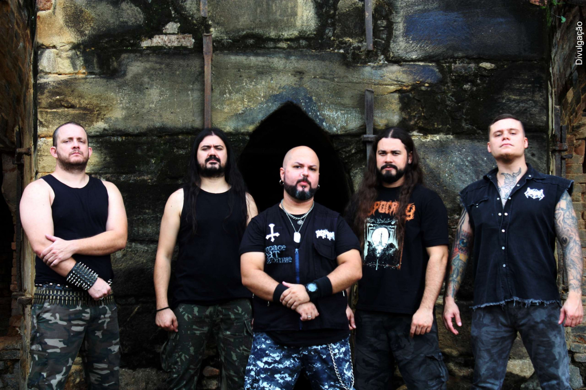 A banda Warshipper que rec&eacute;m-completou 10 anos de carreira est&aacute; vivendo o seu melhor momento 