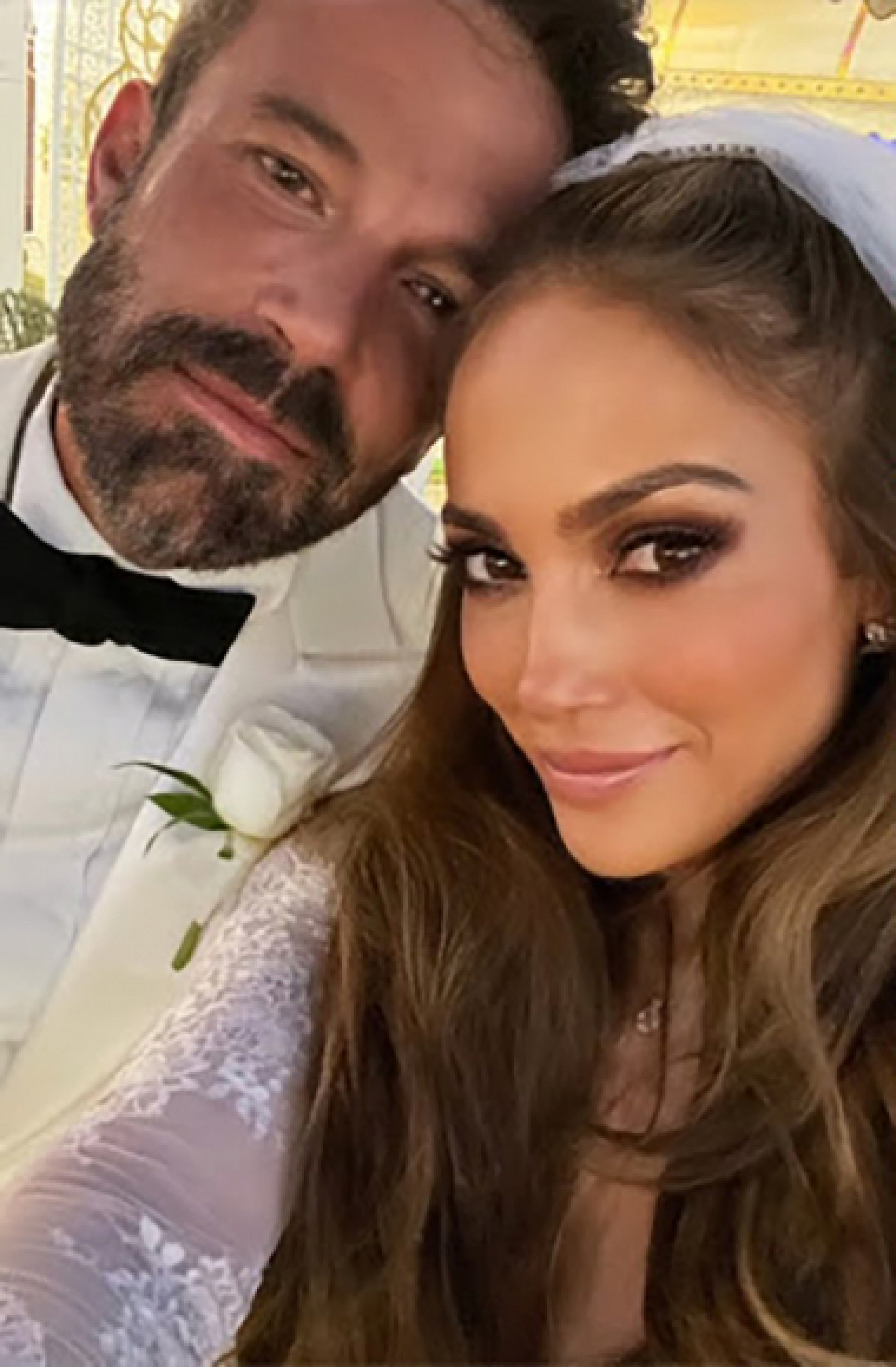 Jennifer Lopez e Ben Affleck se casam em cerim&ocirc;nia luxuosa nos EUA