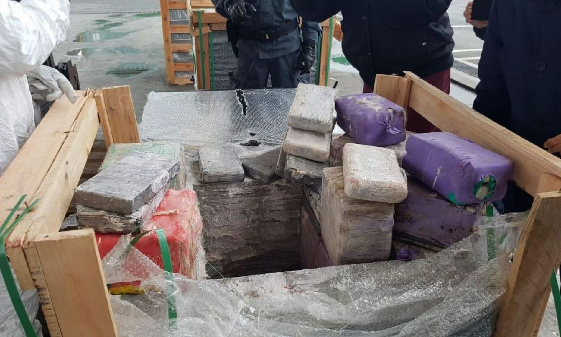 PF prende dois homens suspeitos de integrar a máfia italiana