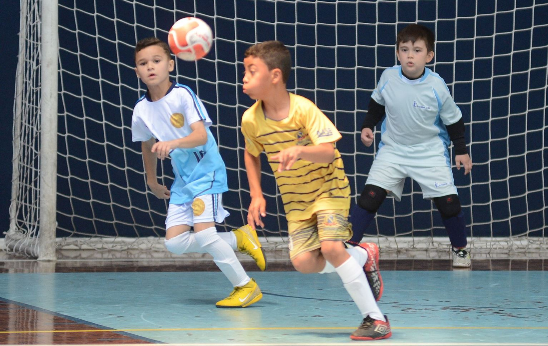 Os pequeninos poderão dividir as quadra com as meninas