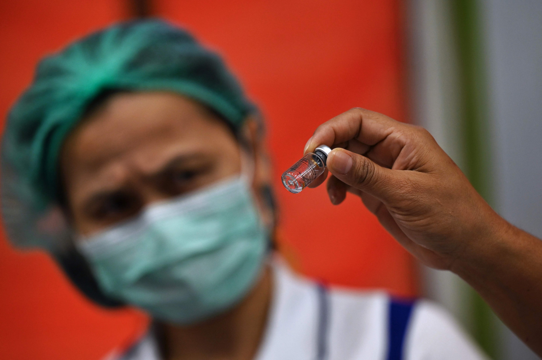 A 1ª dose da Coronavac será aplicada somente para crianças de 3 e 4 anos