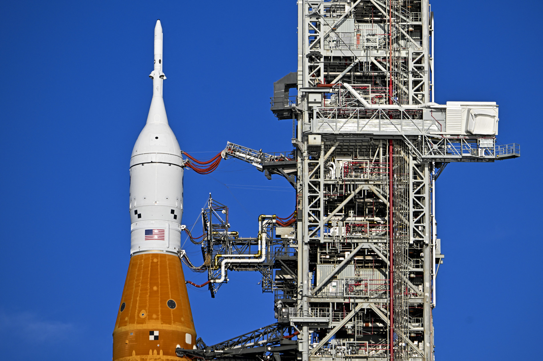 Foguete passa por últimos ajustes antes da liberação