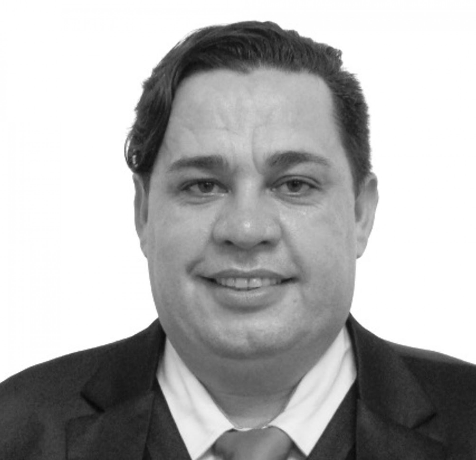 Adriano de Moraes, eleito pelo PSB, tinha 40 anos