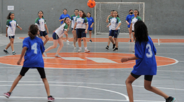 Campeonato de xadrez escolar reúne garotada - 13/11/12 - ESPORTES - Jornal  Cruzeiro do Sul