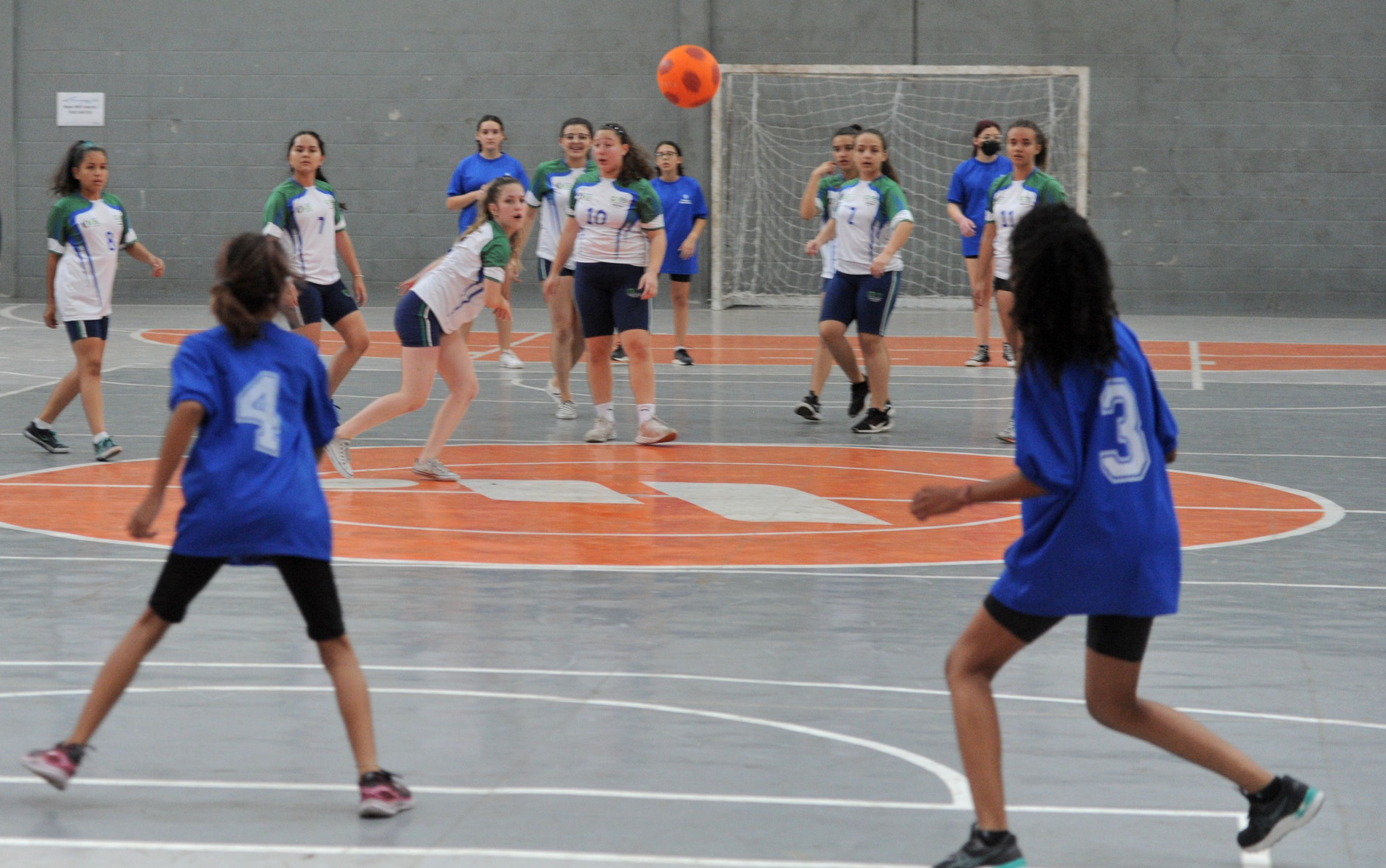 Queimada feminino