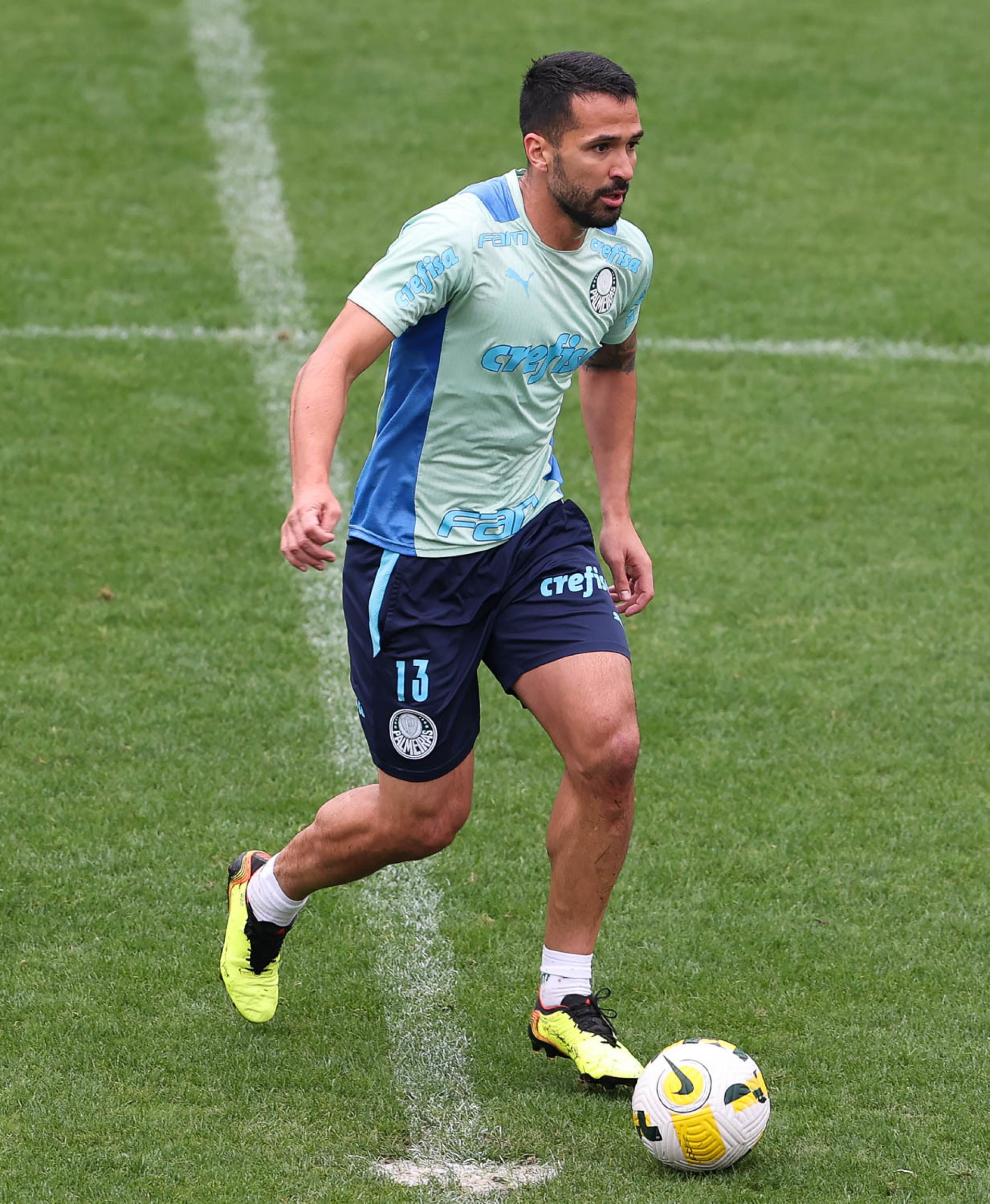 Luan será titular na zaga