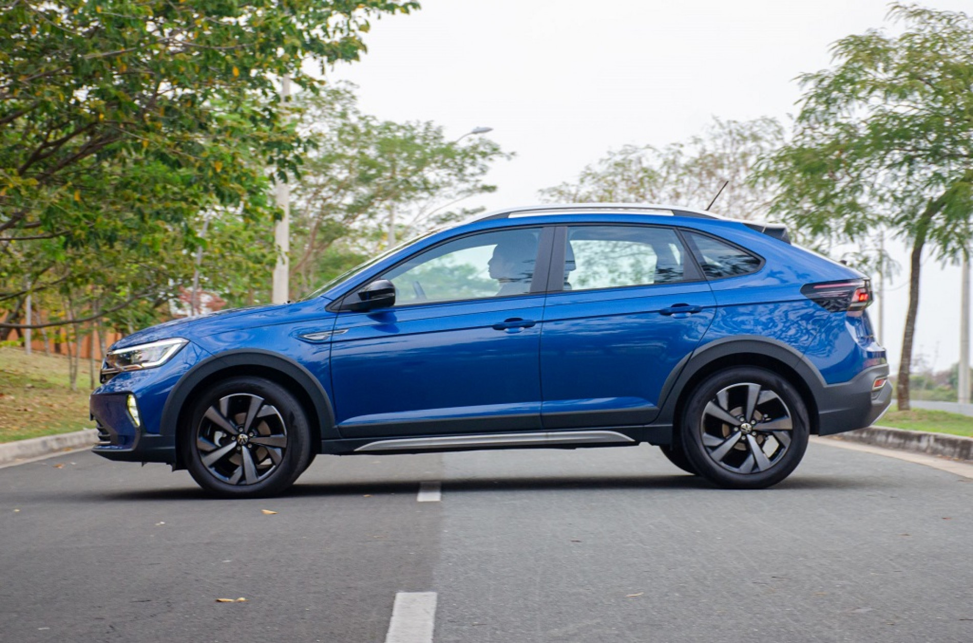 Não houve mudanças no design, pois o modelo ainda não apresenta sinais de envelhecimento em sua proposta