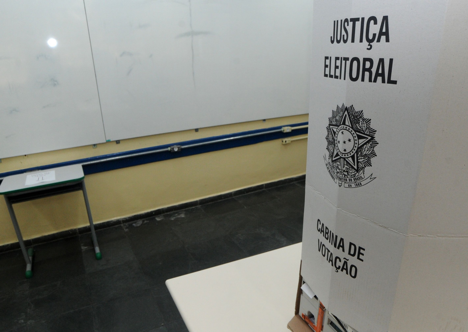 Cabine de vota&ccedil;&atilde;o