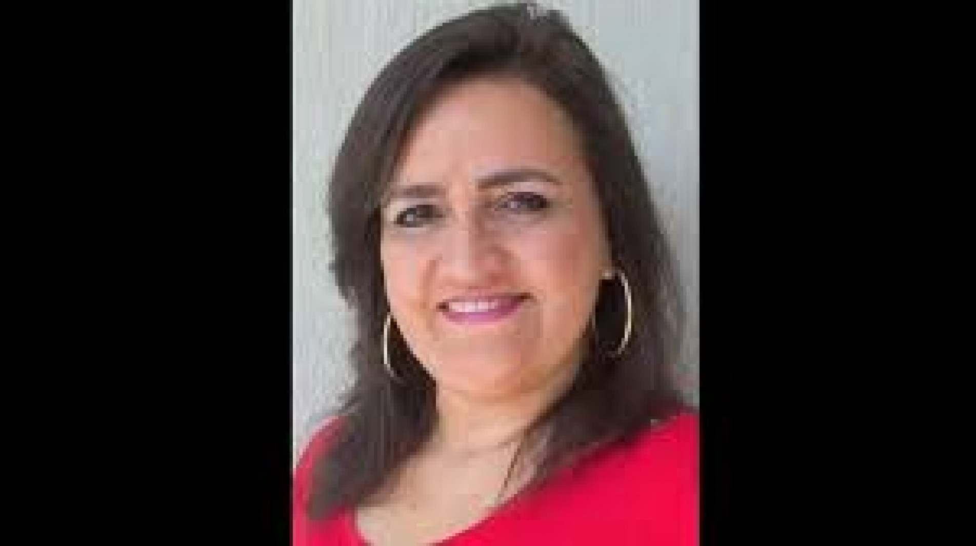 Eliane Lorett de Campos dirigia pela rua Costa Filho, Rio de Janeiro, quando dois criminosos se aproximaram anunciando um assalto