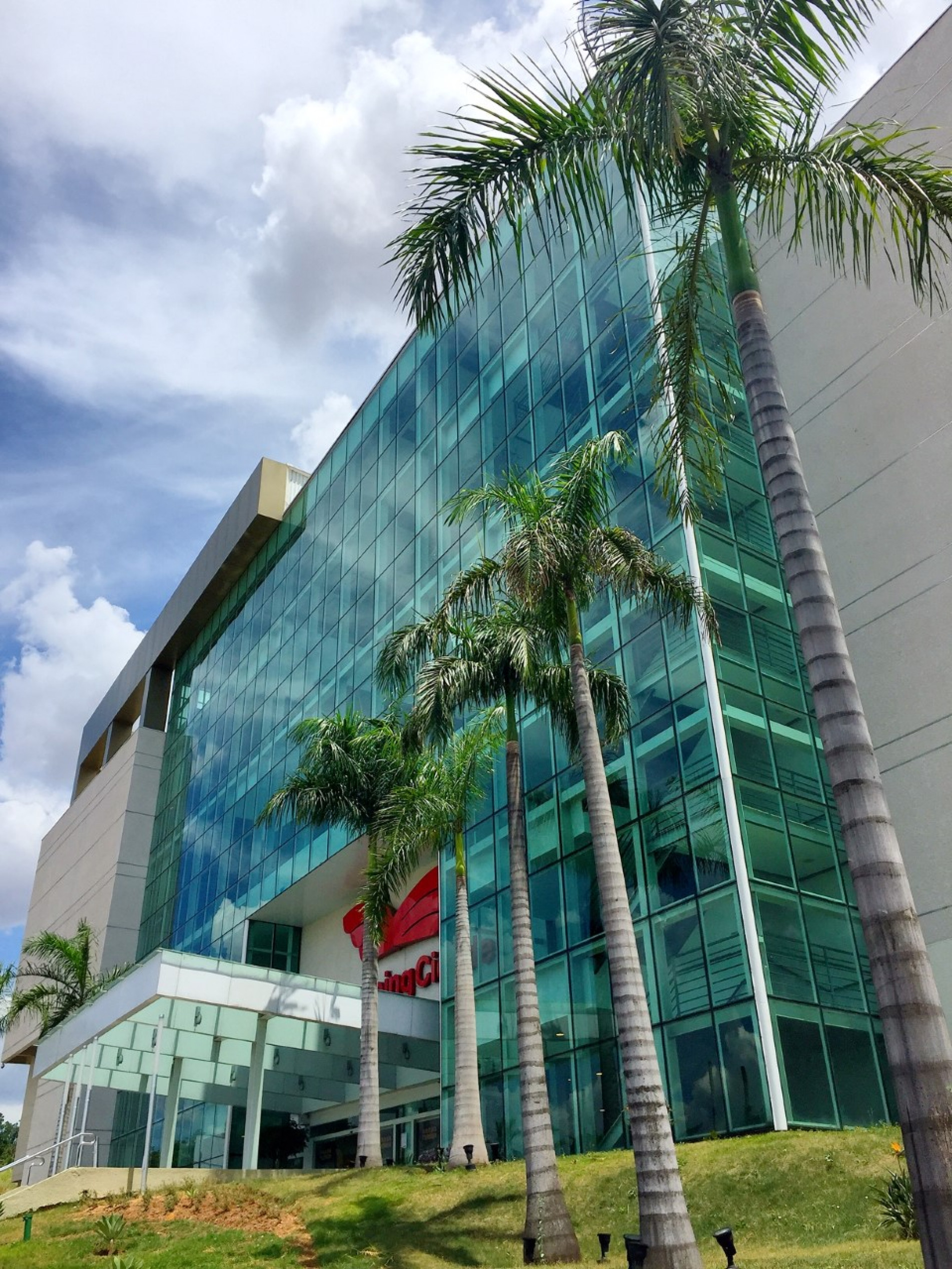 Fachada do Shopping Cidade