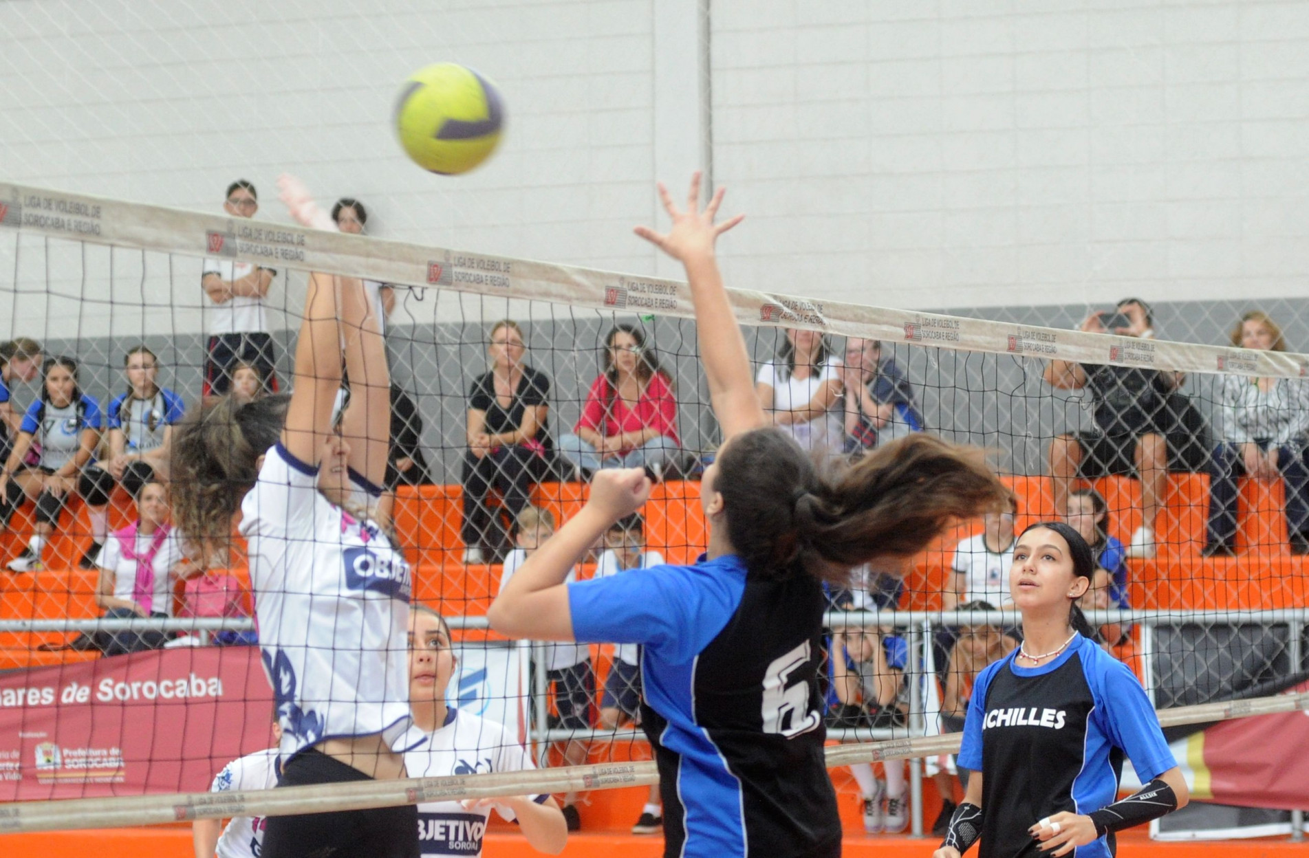 Quadrangular final do vôlei feminino foi disputado ontem
