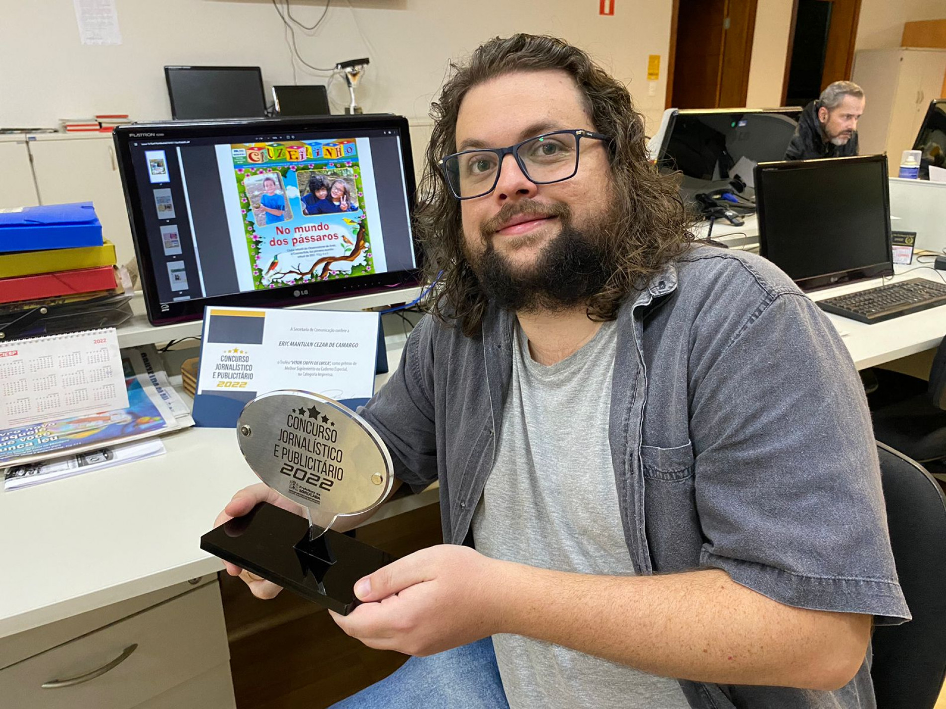 O jornalista Eric Mantuan ganhou na categoria de melhor suplemento ou caderno especial, com o Cruzeirinho