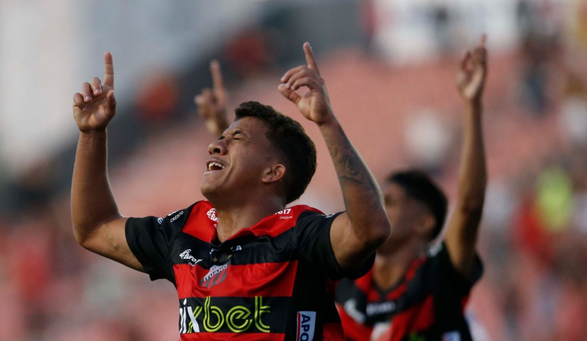 Vinicius Paiva fez o gol do triunfo sobre o Sampaio Corrêa