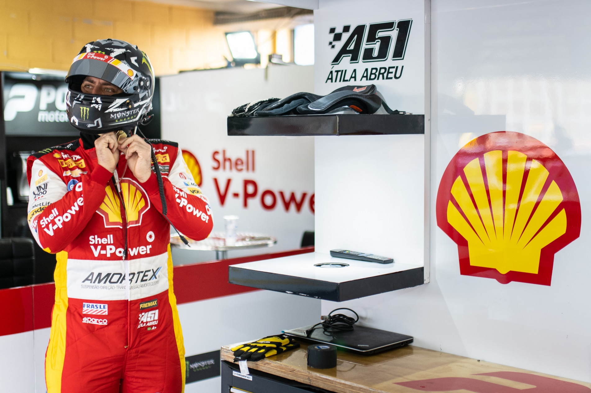 Piloto sorocabano Átila Abreu