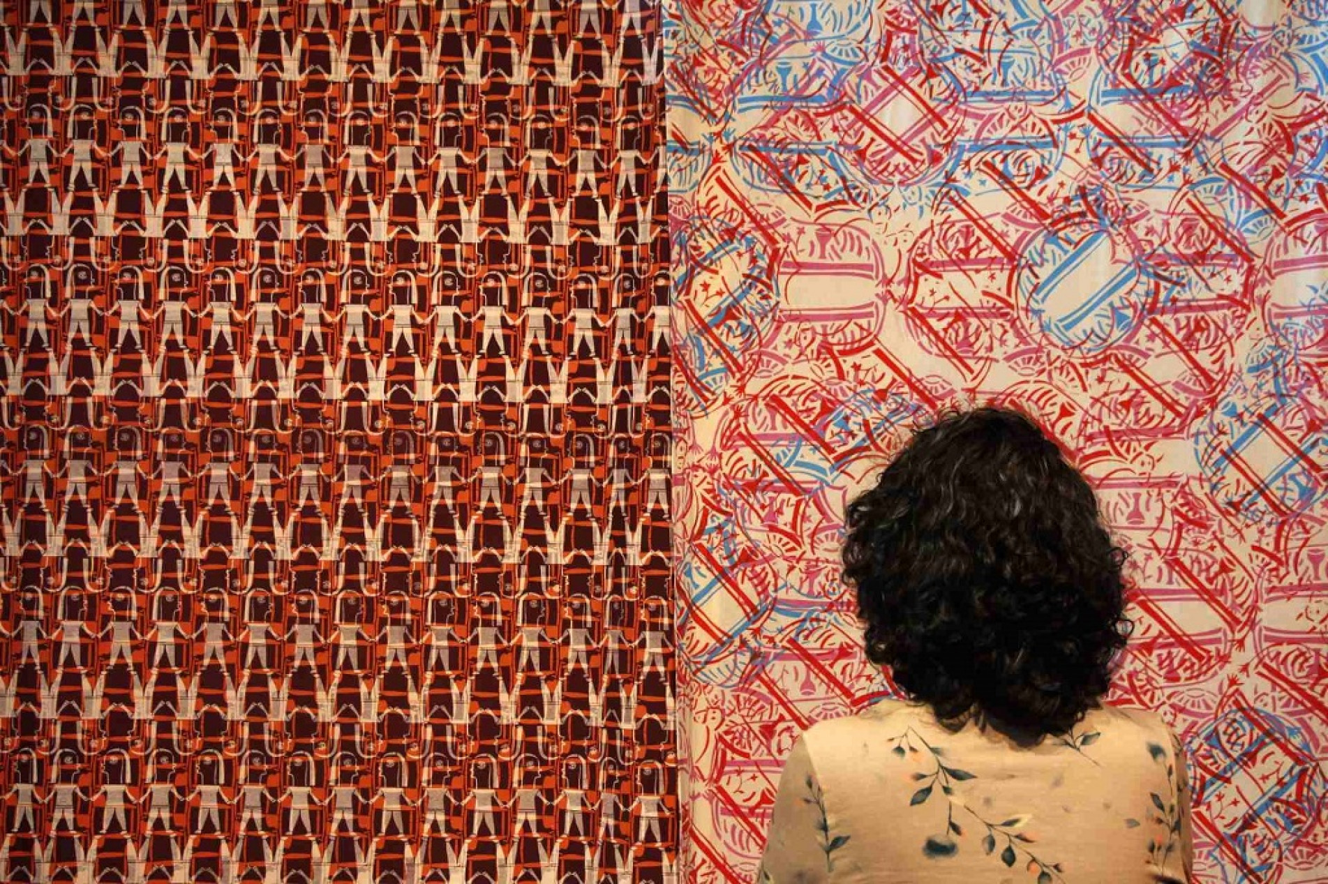 O acervo têxtil de estampas foi produzido no ateliê Jardim Miriam Arte Clube