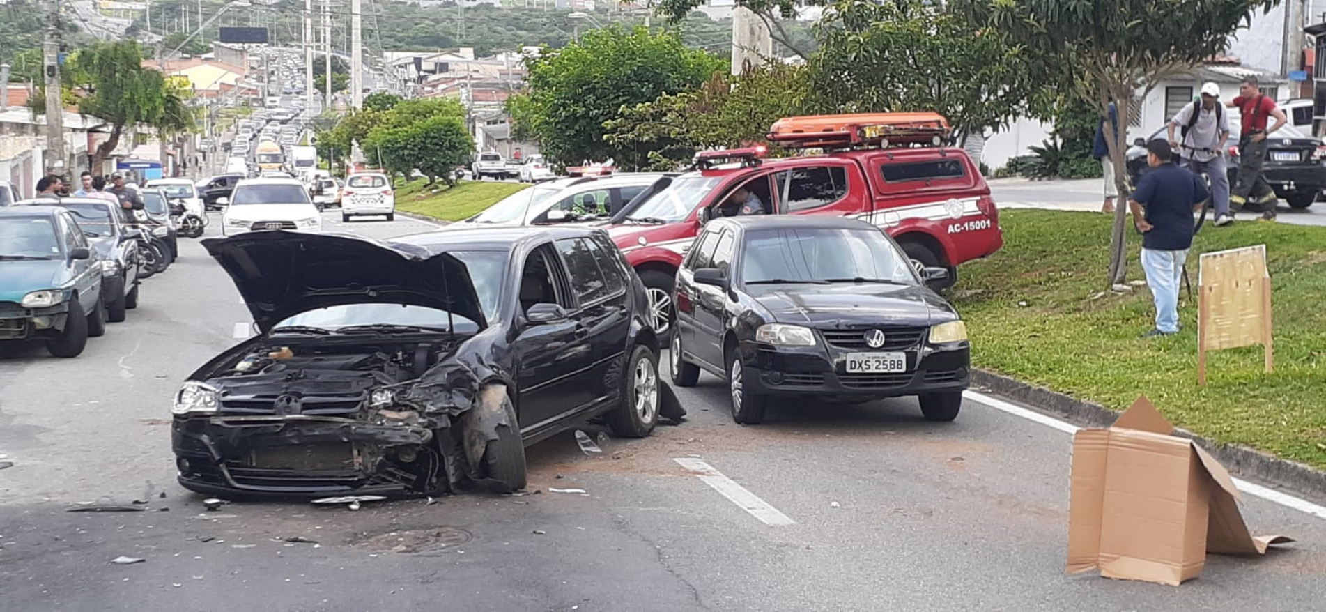 Acidente de trânsito deixa cinco feridos na zona norte de Sorocaba