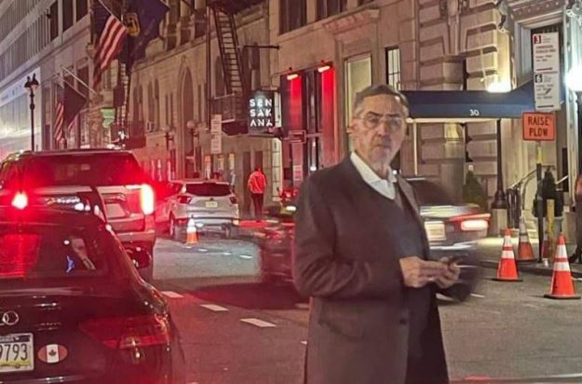 Ministro Luís Roberto Barroso foi hostilizado em NY