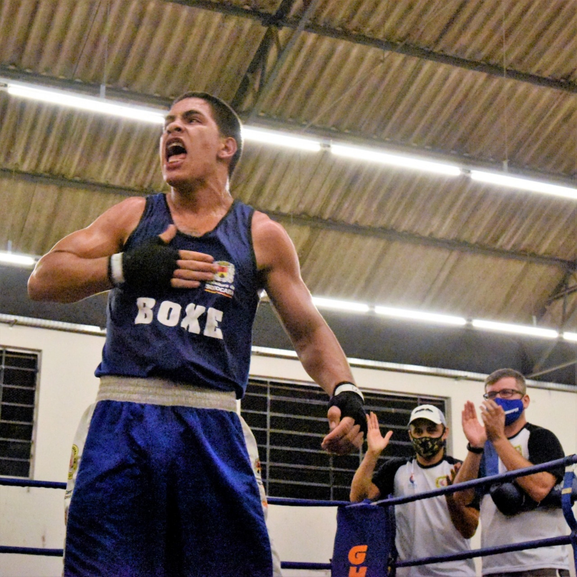 Luiz Carvalho luta nos 81 kg