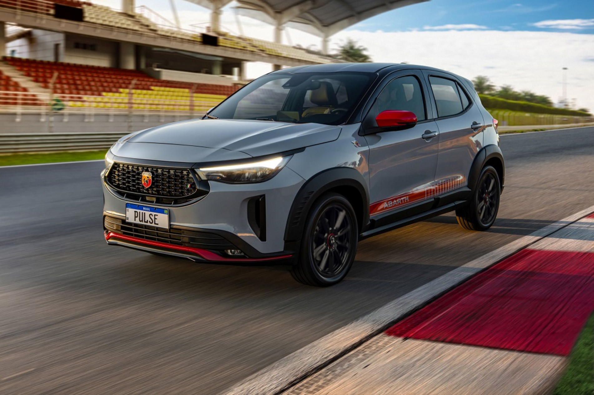 O motor 1.3 turbo recebeu calibragens específicas para entregar toda sua força o mais rápido possível: ficou diferente do Jeep Compass e Fiat Toro