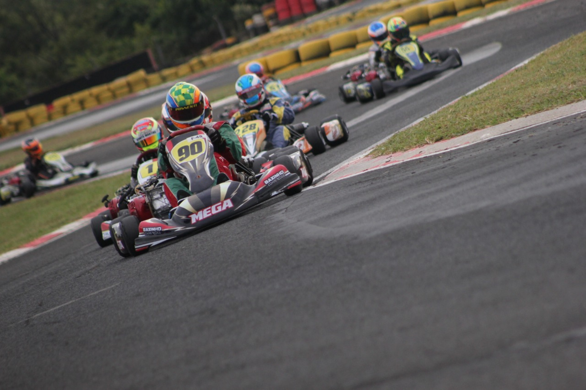 Mais de 160 pilotos participam da competição, uma das maiores do interior do estado