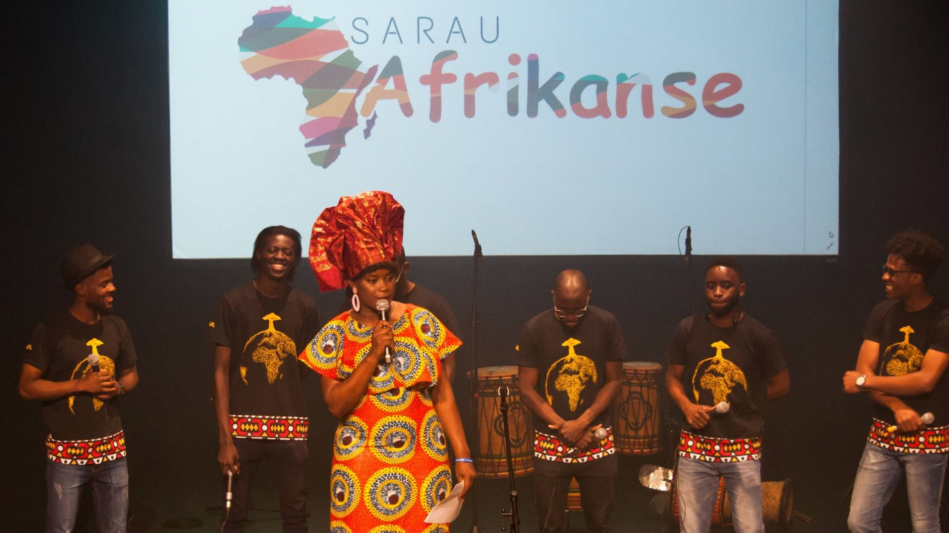 Apresentações musicais fazem parte do Sarau Afrikanse