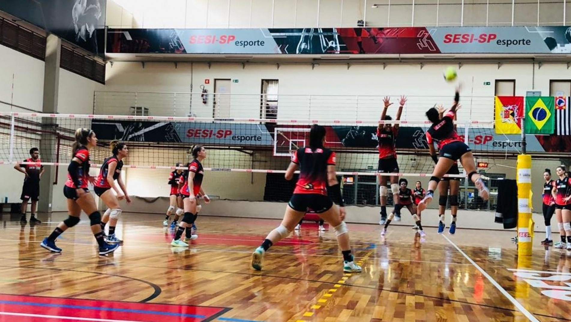 Sorocaba quer voltar à elite do vôlei feminino paulista