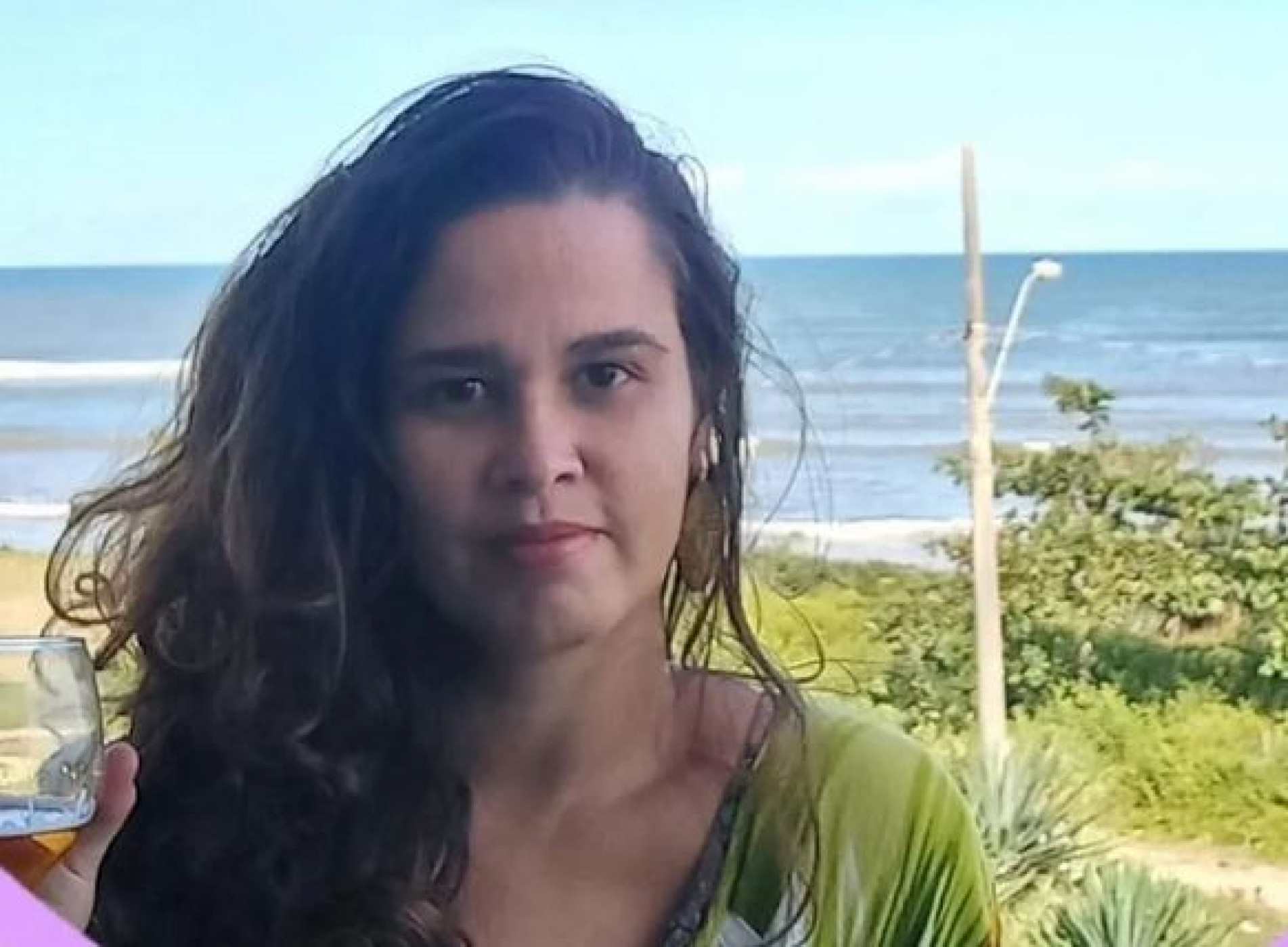 A professora Flávia Amboss Merçon tinha 38 anos e lecionava na Escola Estadual Plínio Biriti