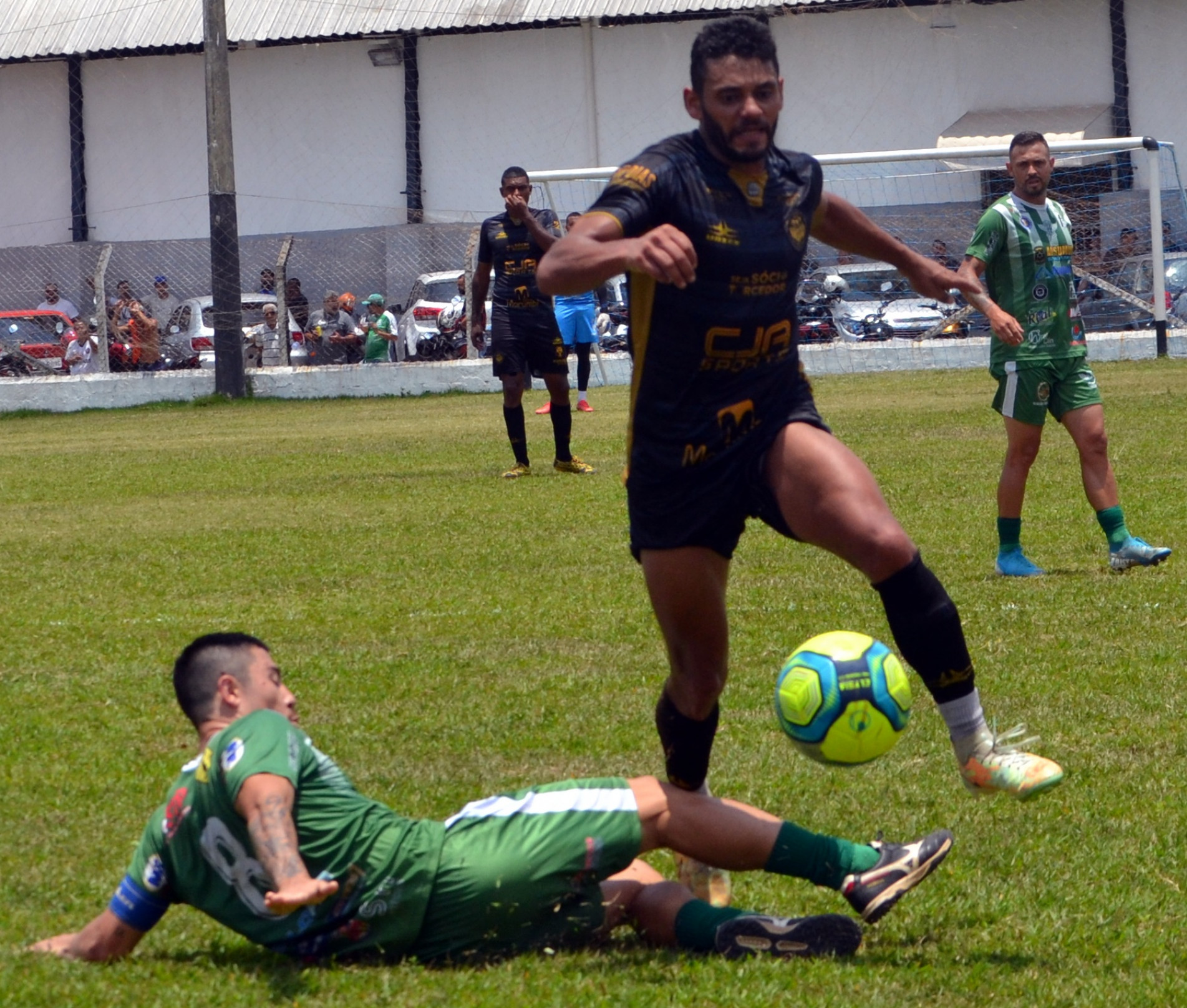 Asa Branca e Enquadros empataram por 3 a 3 na ida