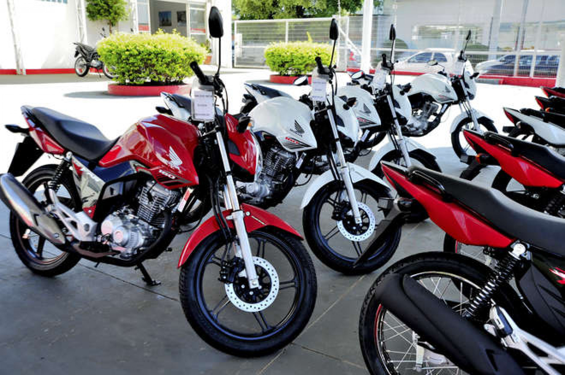 No total, 1,41 milh&atilde;o de motocicletas foram fabricadas no ano passado, o que representa um crescimento de 18,2% sobre 2021