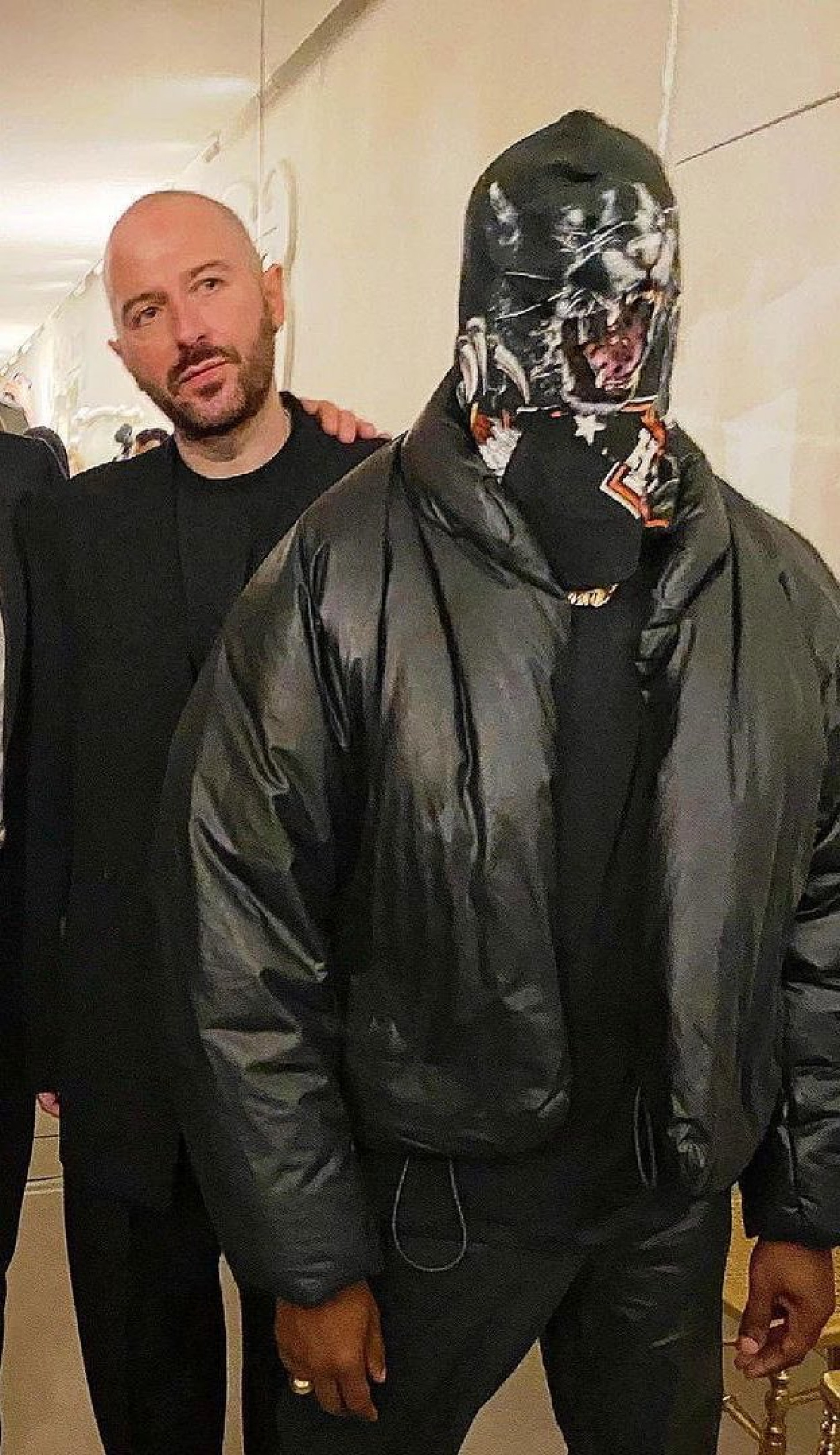 Diretor artístico á famoso por provocar polêmicas
